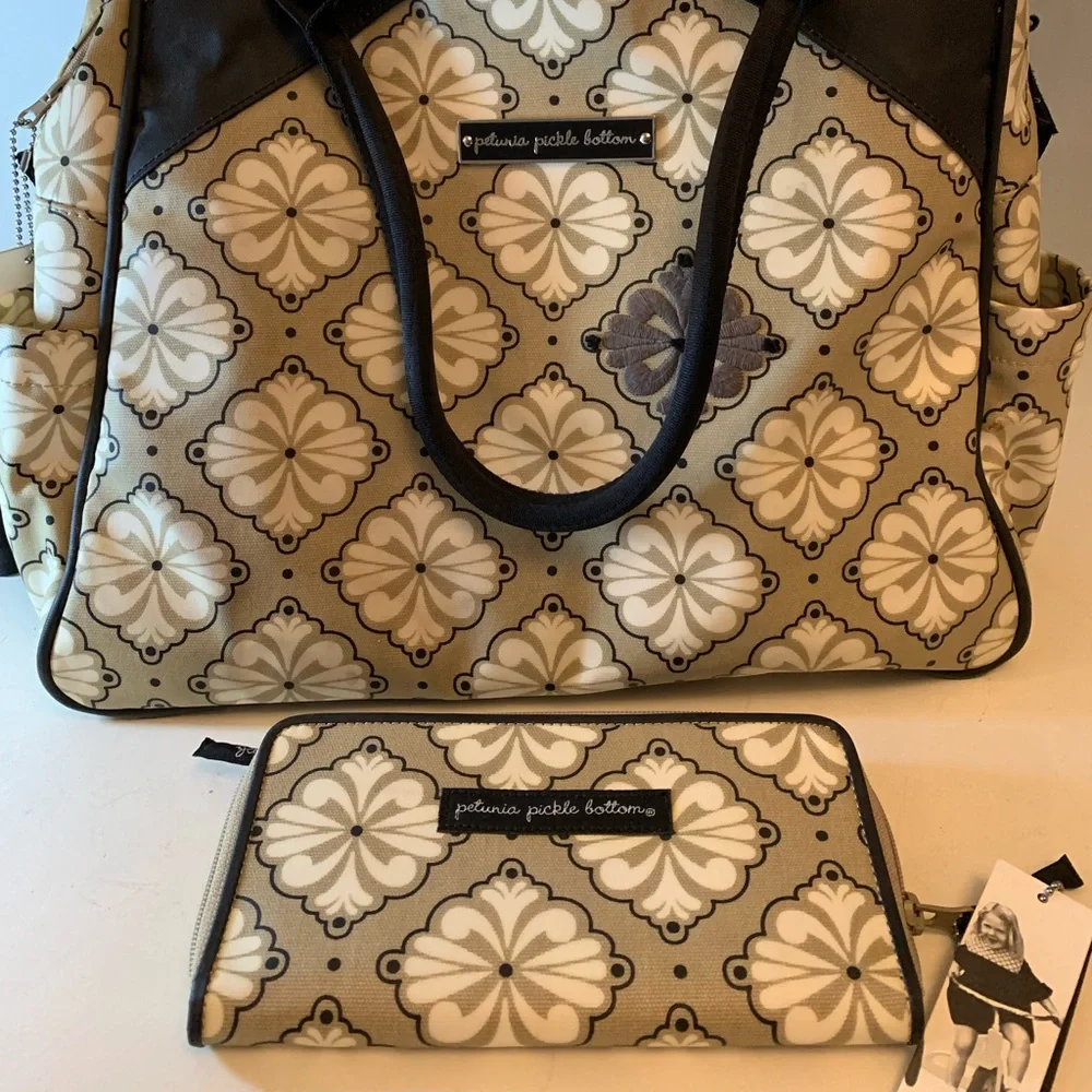 Petunia Pickle Bottom matching sashay satchel bag & NWT wanderlust style wallet